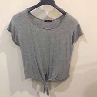Áo crop top cột nơ màu xám