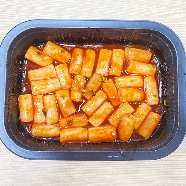 Bánh Gạo Tokbokki Vị Sốt Cay Và Sốt Ăn Liền Dạng Khay Green Foods 280g
