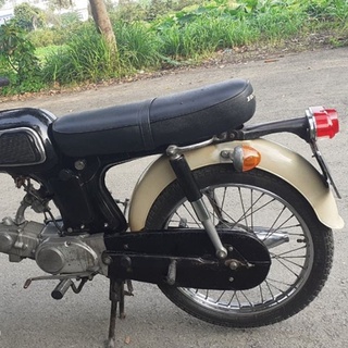 Yên xe độ gắn xe máy 67 màu đen