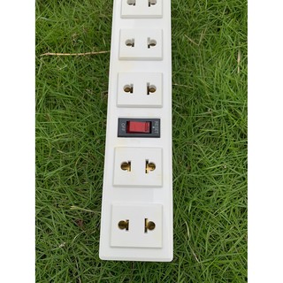 Ổ cắm điện Điện Quang 001A-01 2M
