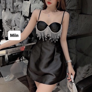 Váy 2 dây tapta cúp ngực đính dây đá