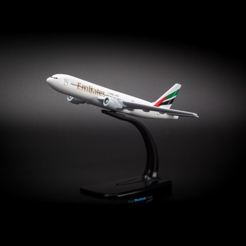 Mô hình máy bay Emirates Boeing B777 16cm Everfly V&amp;G 21