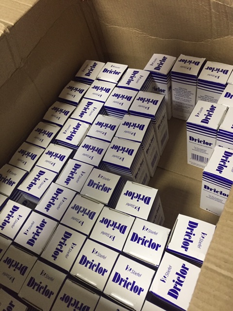 Driclor 60ml - ngăn mồ hôi, mùi hôi vùng nách và tay chân | BigBuy360 - bigbuy360.vn