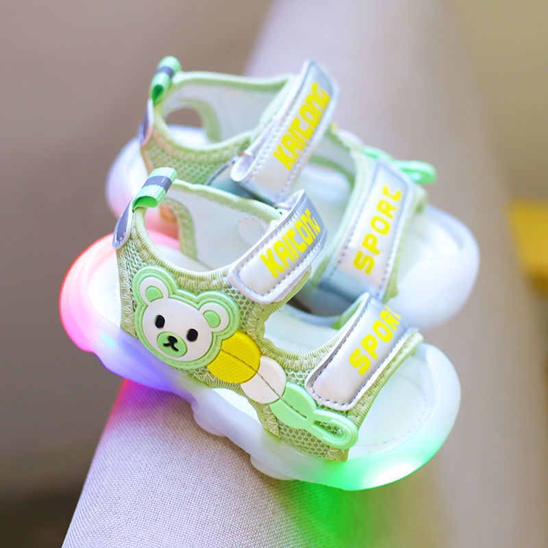 Xăng đan Chống Đá Có Đèn Thời Trang Mùa Hè 2022 Cho Bé 1-6 Tuổi