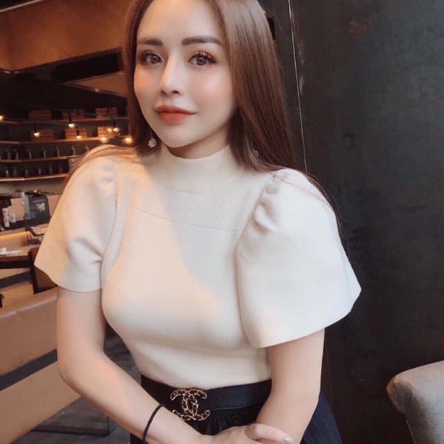 Áo len cổ tròn tay phồng mới