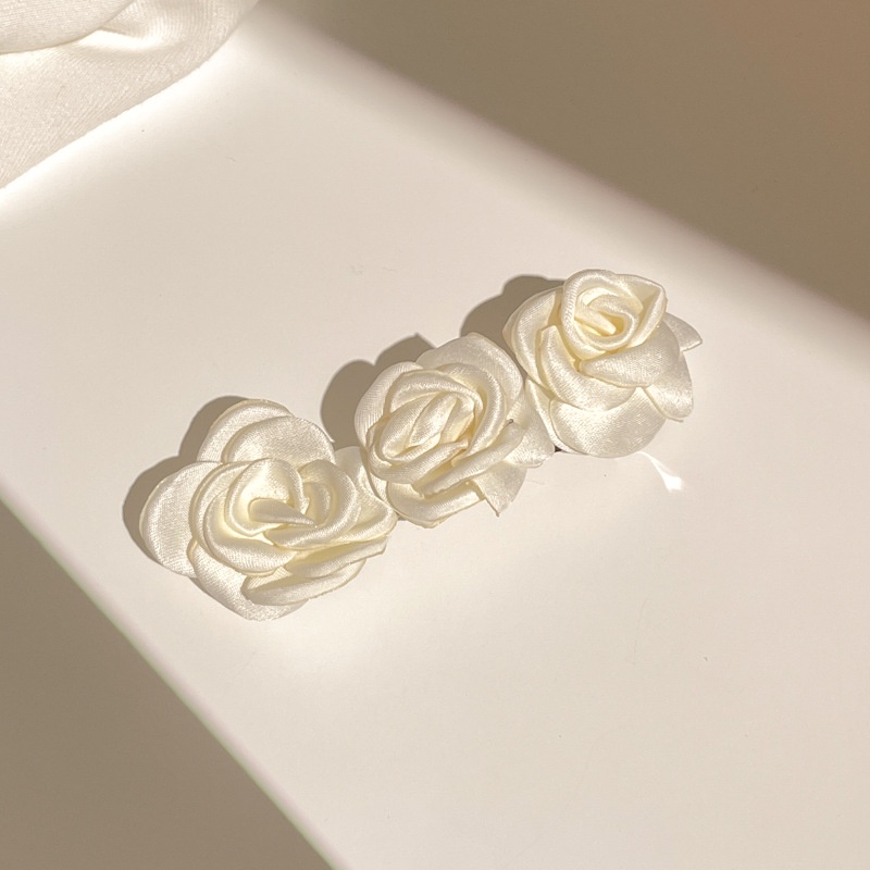 Kẹp Tóc Hình Cá Mập Đính Hoa Trà Thời Trang