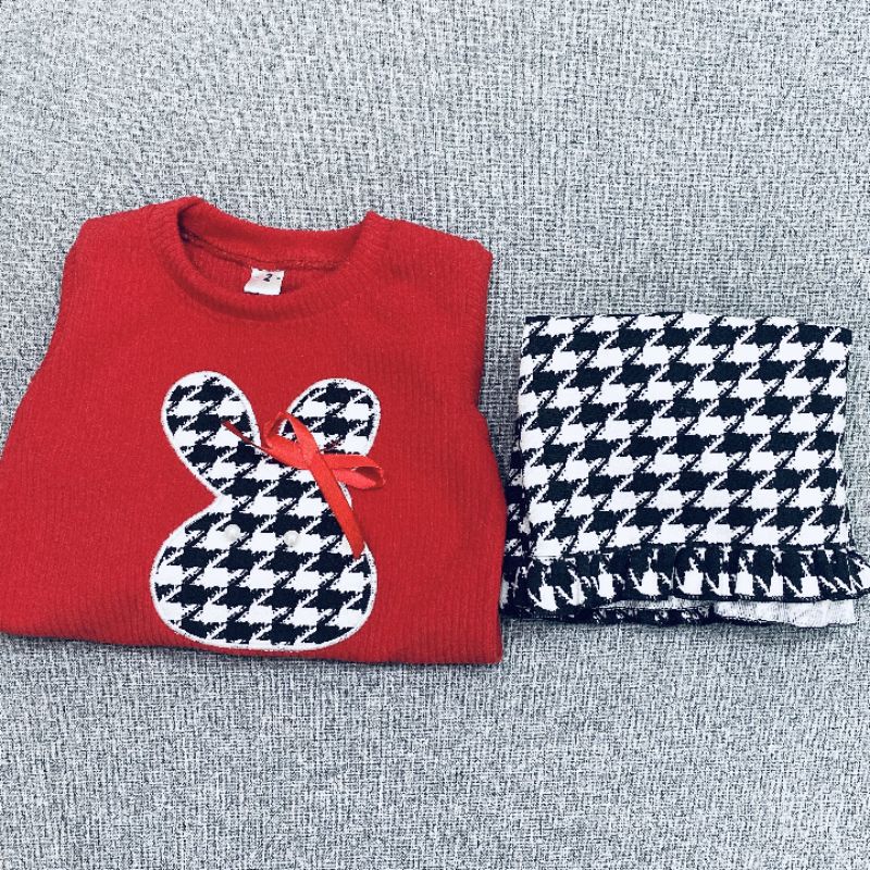 Set áo thêu thỏ màu đỏ kèm chân váy dạ siêu xinh cho bé 1-5 Tuổi