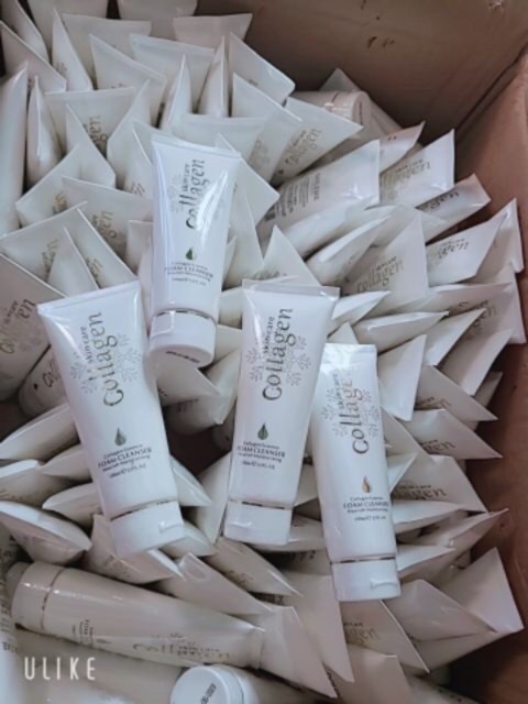 Sữa rửa mặt Colagen skin care Hàn Quốc