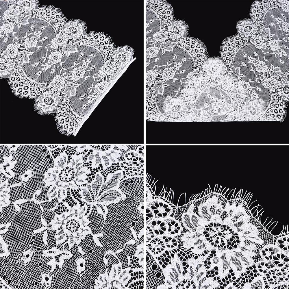 Khăn Trải Bàn Thêu Ren Handmade Xinh Xắn