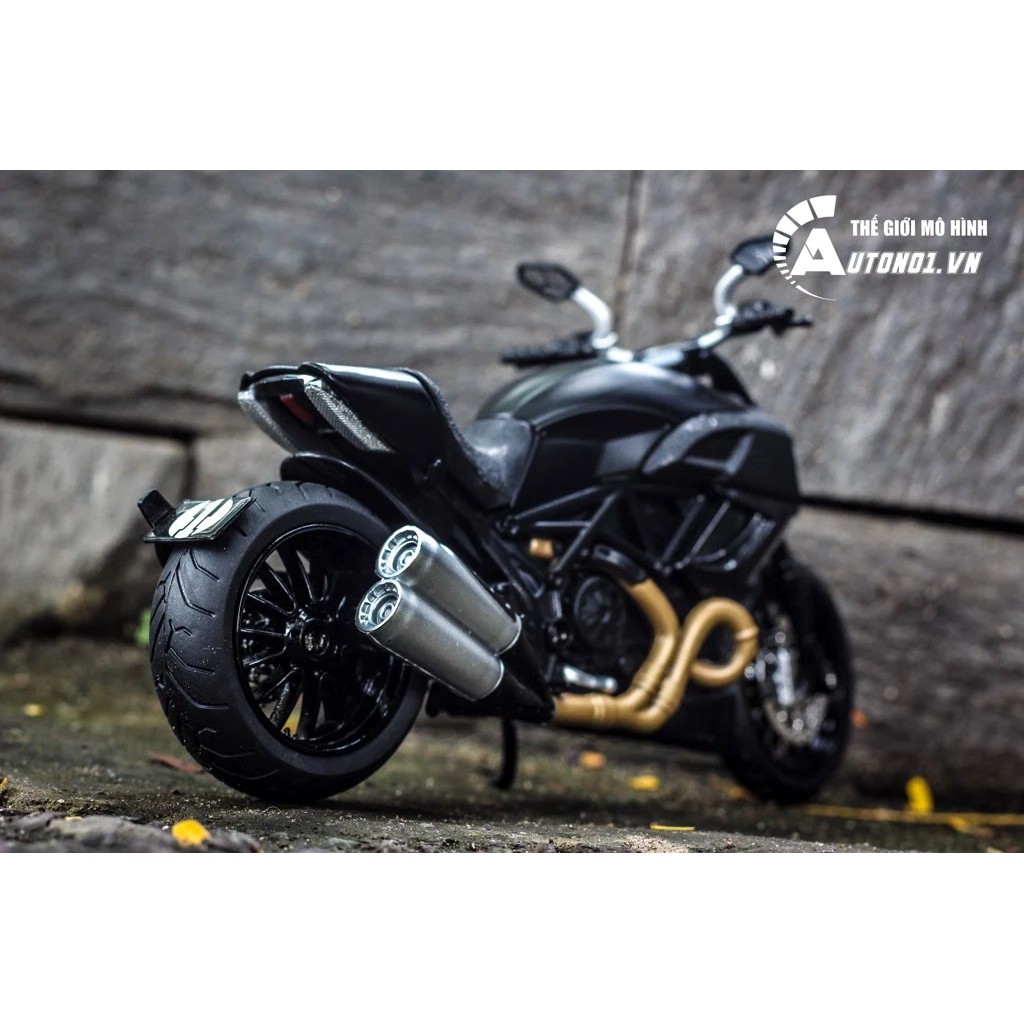 MÔ HÌNH XE DIAVEL MATT BLACK 1:12 CÓ ĐÈN NHẠC DIECAST METAL 5422