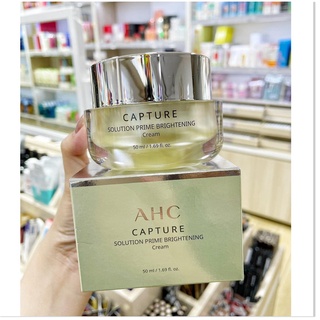 Kem dưỡng ẩm AHC Capture Moist Solution Max Cream