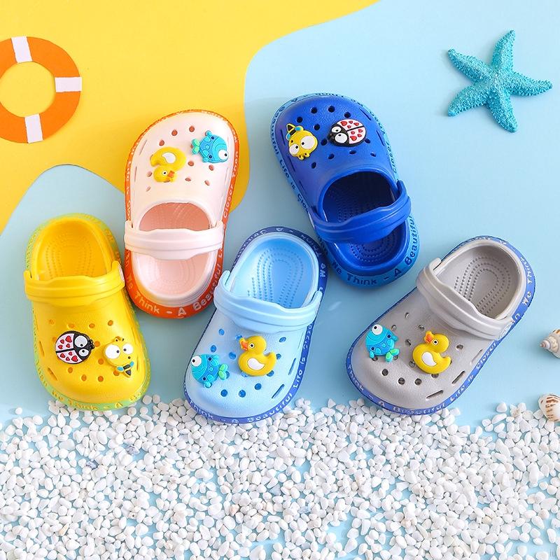 Giày Sandal Đế Mềm Họa Tiết Hoạt Hình Đáng Yêu Cho Bé