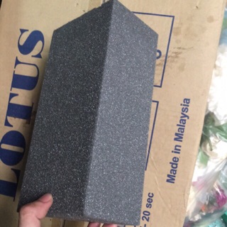Xốp khô cắm hoa giá rẻ kho tphcm 1 thùng 20 cục