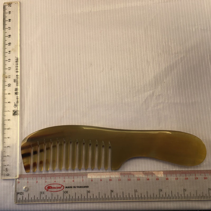 Lược chải tóc sừng bò châu Phi (L05 răng to 19x5 cm)
