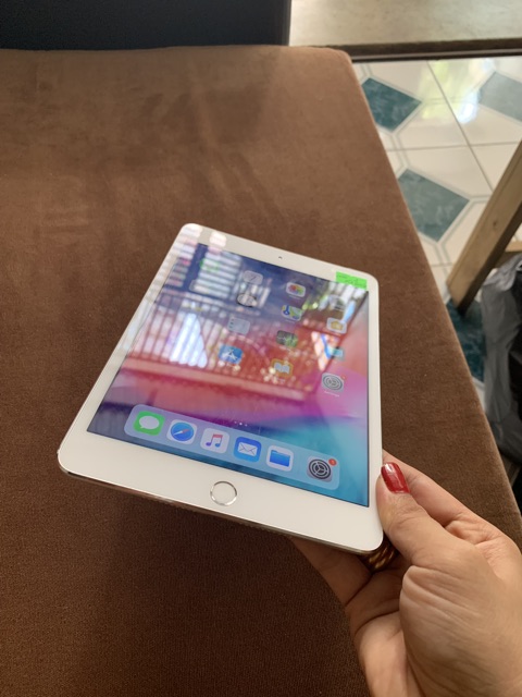 IPad mini 4 sử dụng sim 4G và wifi 128GB màu trắng | BigBuy360 - bigbuy360.vn