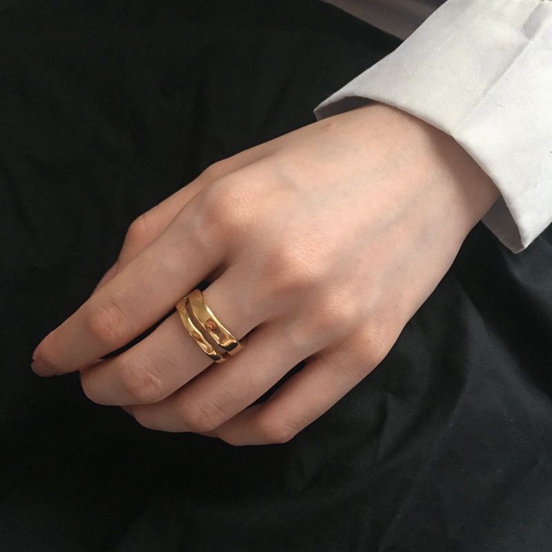 Nhẫn đeo tay hai lớp thời trang sành điệu cho nữ