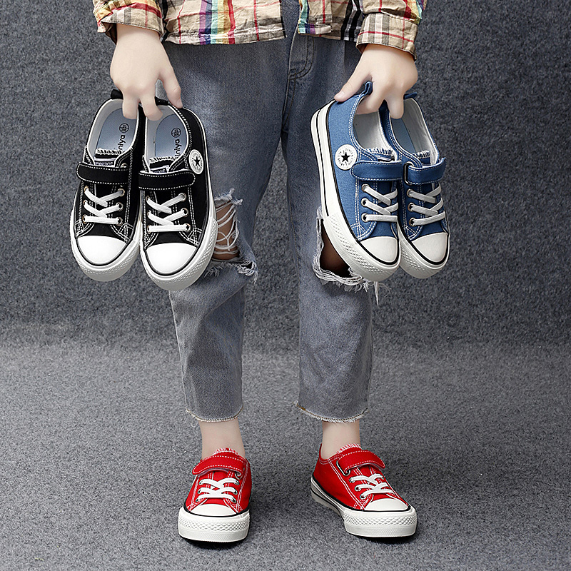 Giày thể thao CONVERSE vải bạt thời trang cho bé