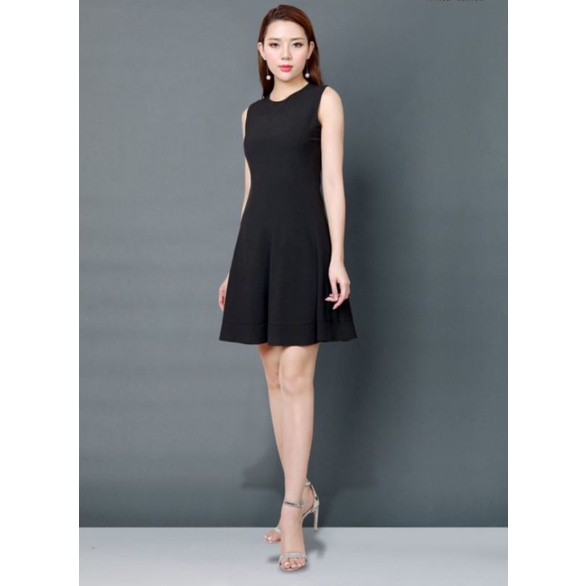 Đầm Xòe Sát Nách