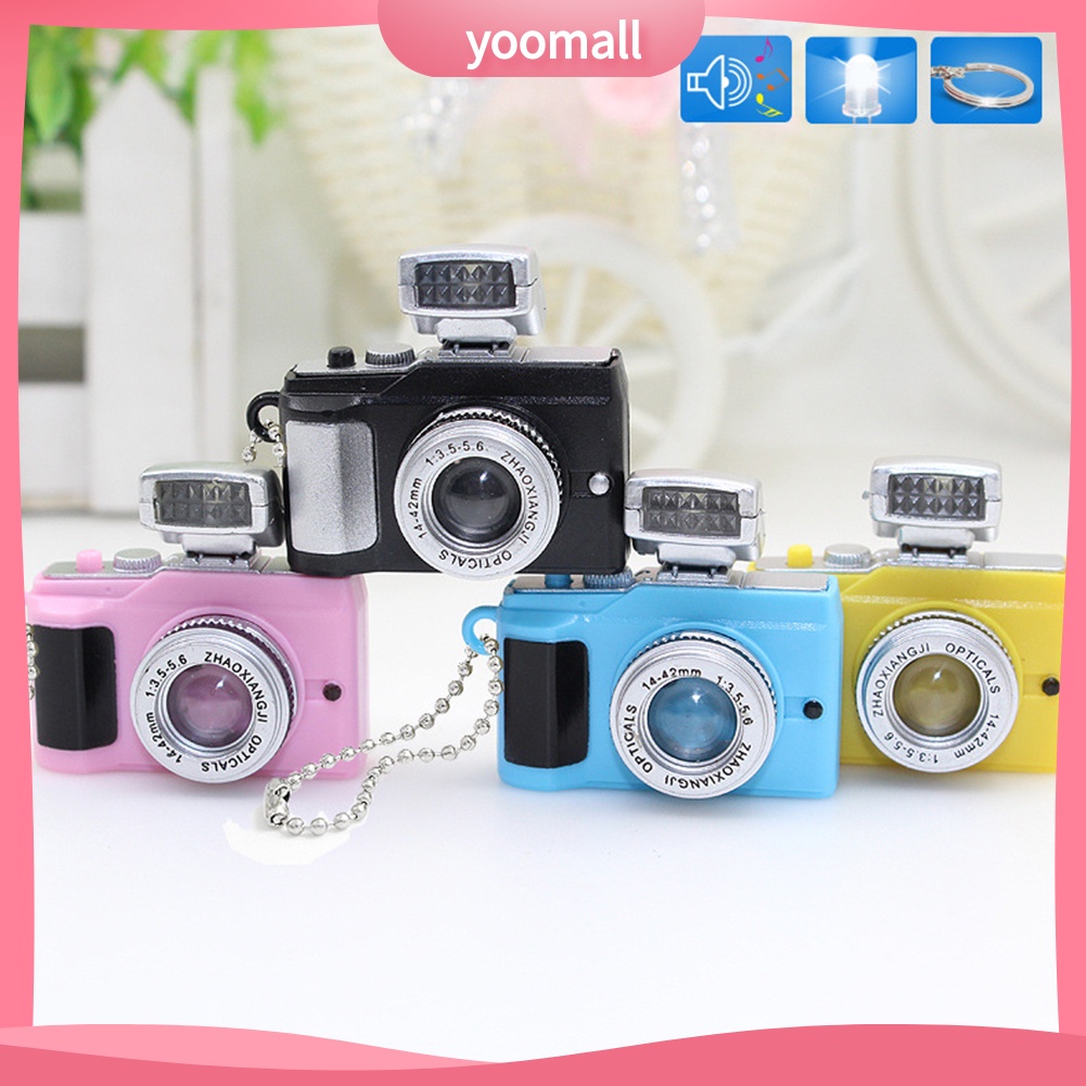 Móc Khóa Hình Máy Ảnh Mini Có Đèn LED Và Âm Thanh Điện Thoại