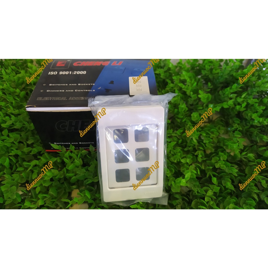 Mặt nạ lắp công tắc lỗ vuông Chengli