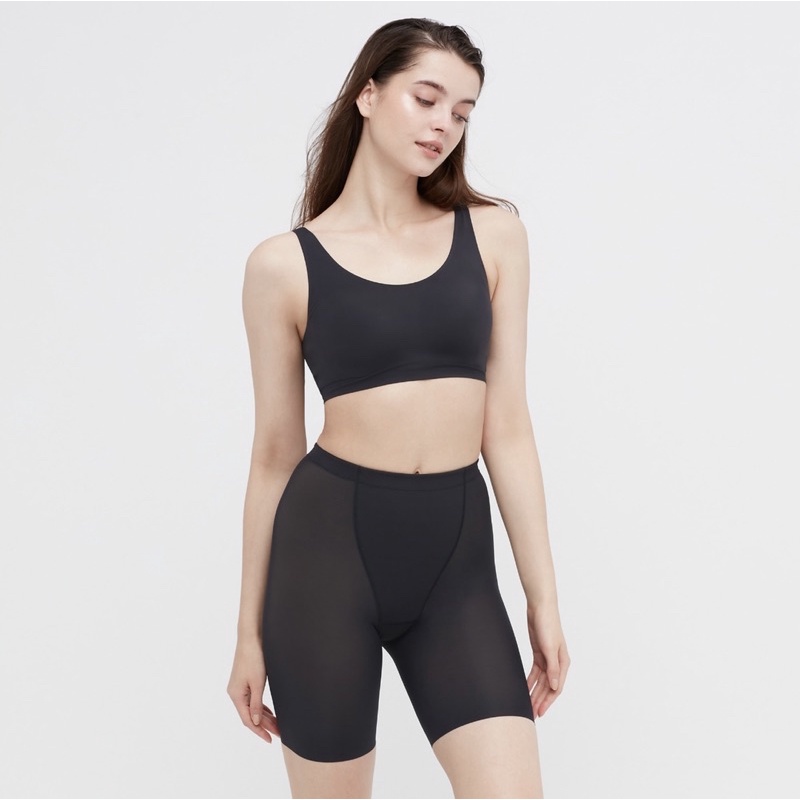Quần gen  định hình Uniqlo chất làm mát