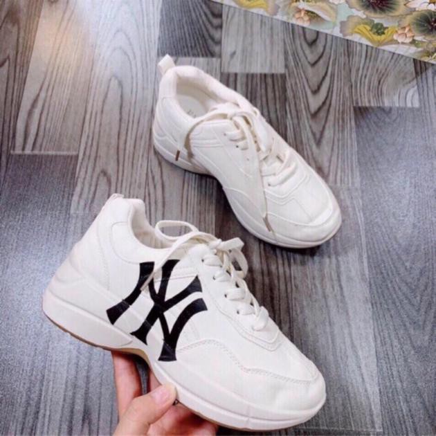 Giày Thể Thao Sneaker Nữ Trắng Chữ Ny Đế Độn 5cm