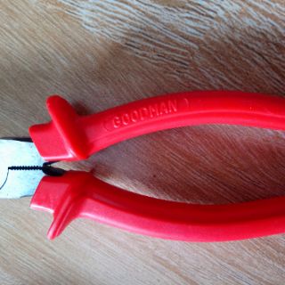 Kìm nhọn GOODMAN 8 inch, chất liệu thép hợp kim, tay cầm cao su chắc chắn, kẹp giữ đồ, kìm nhọn GM