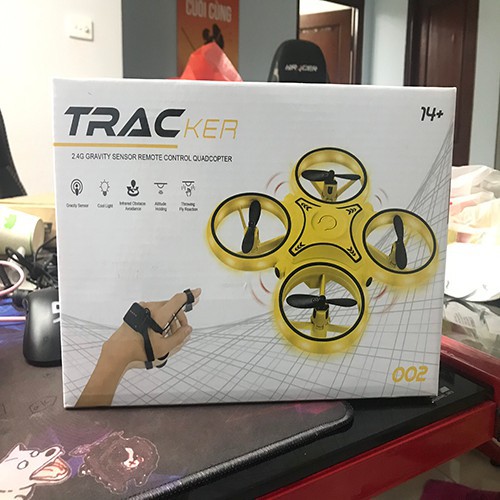 Máy Bay Điều Khiển Từ Xa Tracker 002 - Dùng Cảm Biến + Cử Chỉ Tay UFO ( TÍCH HỢP SẠC )