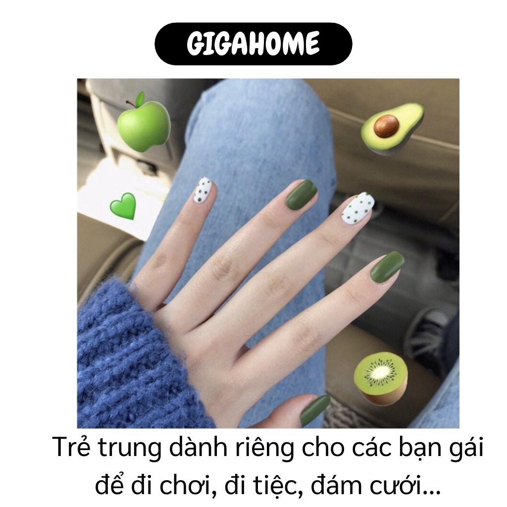 Móng Tay Giả GIGAHOME Bộ Nails 24 Móng Giả Màu Xanh Chấm Bi Đa Dạng, Thời Trang Nữ 8979