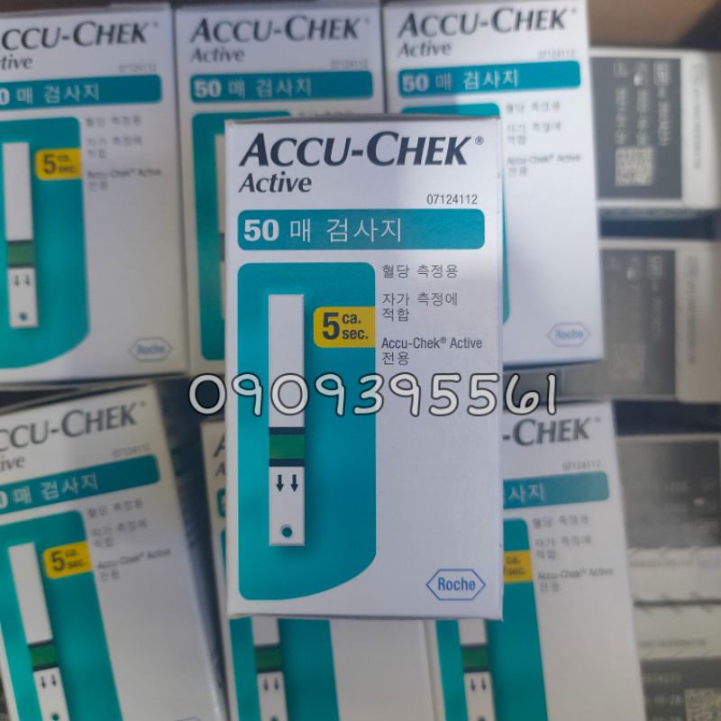 Que thử đường huyết Accu-chek Active ( Hộp 50 que )