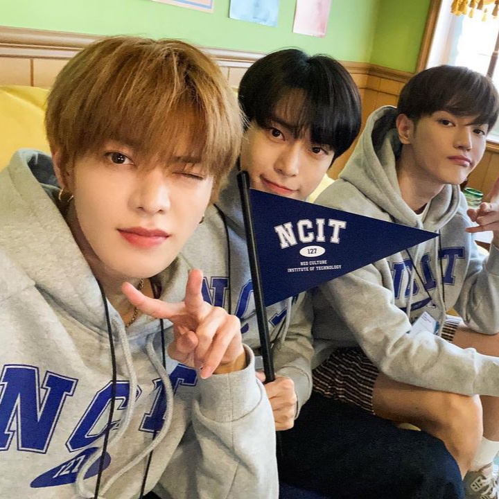 [SẴN XÁM SIZE S] Áo hoodie NCIT basic giống NCT 127 (trắng/xám/đen) | BigBuy360 - bigbuy360.vn