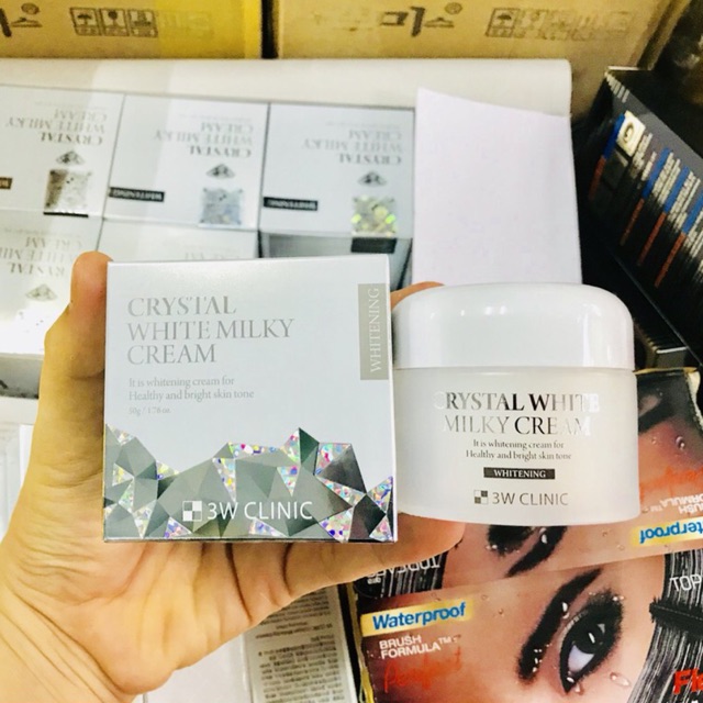 KEM DƯỠNG TRẮNG DA 3W CLINIC CRYSTAL + 3W CLINIC COLLAGEN