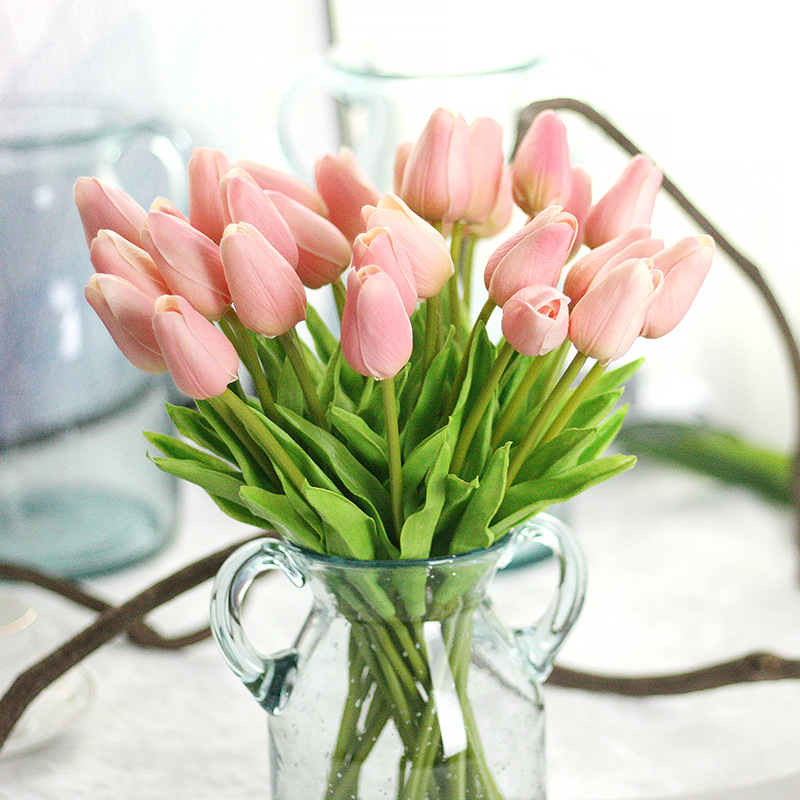 Hoa Tulip Giả Trang Trí Tiệc Cưới