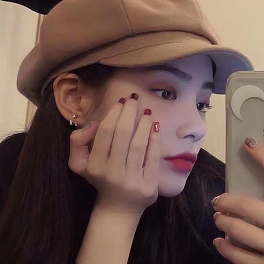 Khuyên Tai Nữ Trang Tạo Hình Độc Đáo