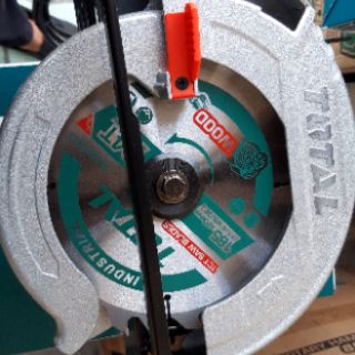 Máy cưa đĩa TOTAL TS1141856