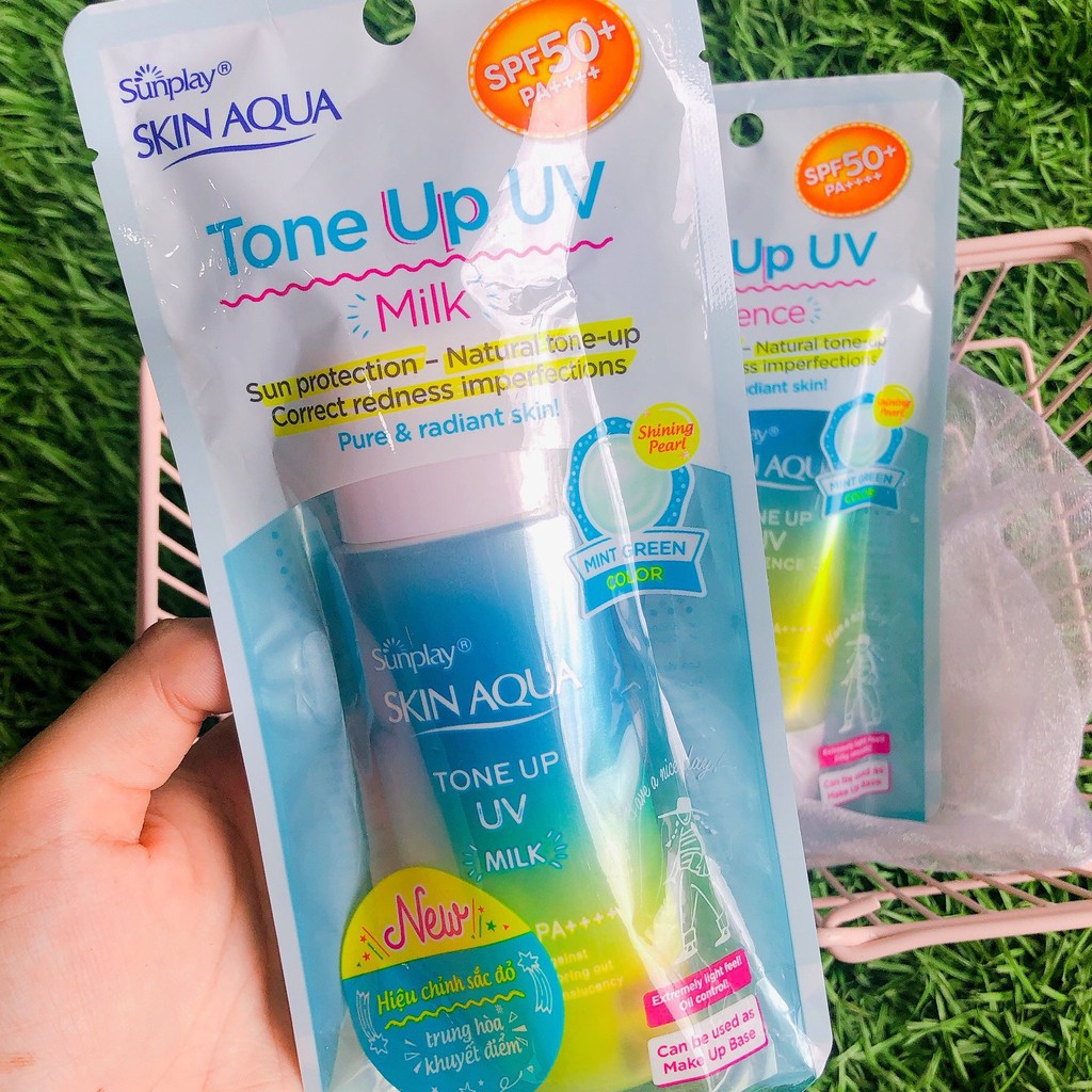 Sữa chống nắng hiệu chỉnh sắc da Sunplay Skin Aqua Tone Up UV Milk Mint Green 50g