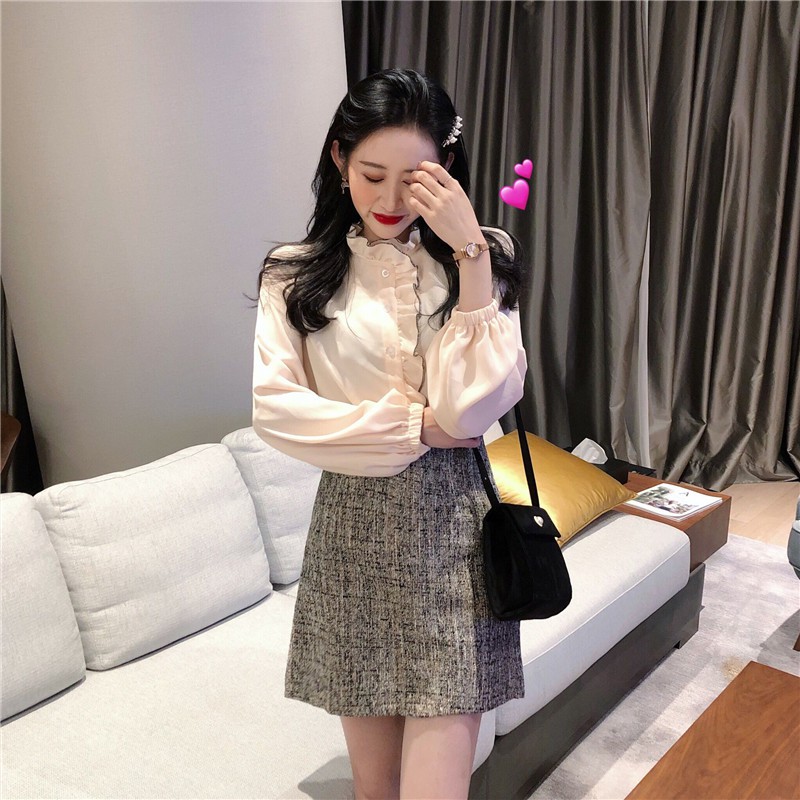 Set áo mơ mi + váy yếm