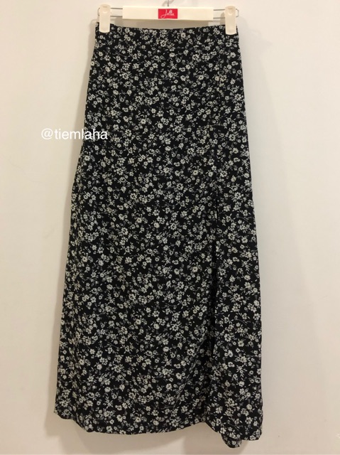 VÁY XẺ MIDI HỌA TIẾT CÚC HỌA MY DỄ THƯƠNG | BigBuy360 - bigbuy360.vn