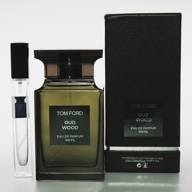 Mẫu thử nước hoa Tom Ford Oud Wood | BigBuy360 - bigbuy360.vn