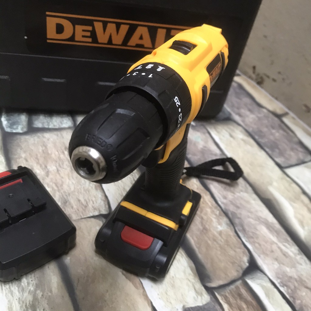 Máy khoan pin Dewalt 26v có búa kèm bộ phụ kiện 24 món tiện lợi