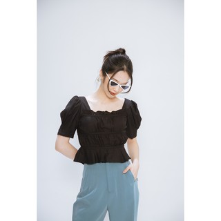 Áo cổ U nhún thân tay ngắn Q833 CCHAT