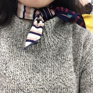 Khăn lụa vuông satin thắt nơ, quàng cổ 50x50cm
