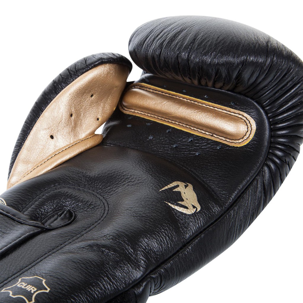 Găng tay boxing Venum Giant 3.0 chính hãng - Black/Gold