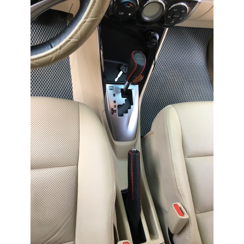 Bao da bò thật bọc cần số phanh tay các dòng xe ô tô Toyota Innova, Vios, Fortuner, Hilux, Altis,Camry...số tự động AT