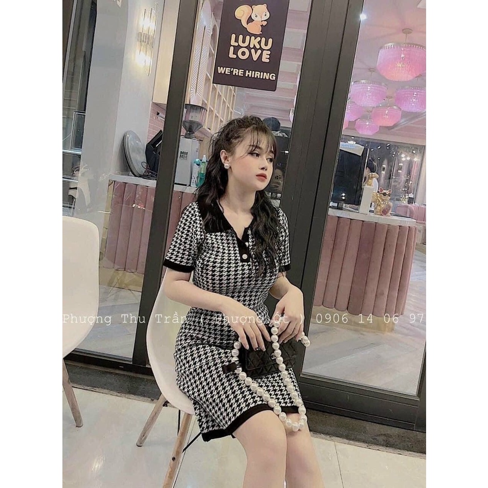 [Mẩu Mới] Đầm Body Cổ trụ Phối Ký Tự