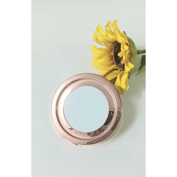 Phôi gương thêu tròn có hoa văn loại đẹp