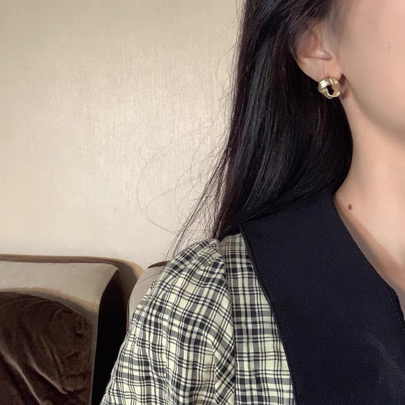 Bông tai nữ khuyên tai vàng mờ vintage BT12