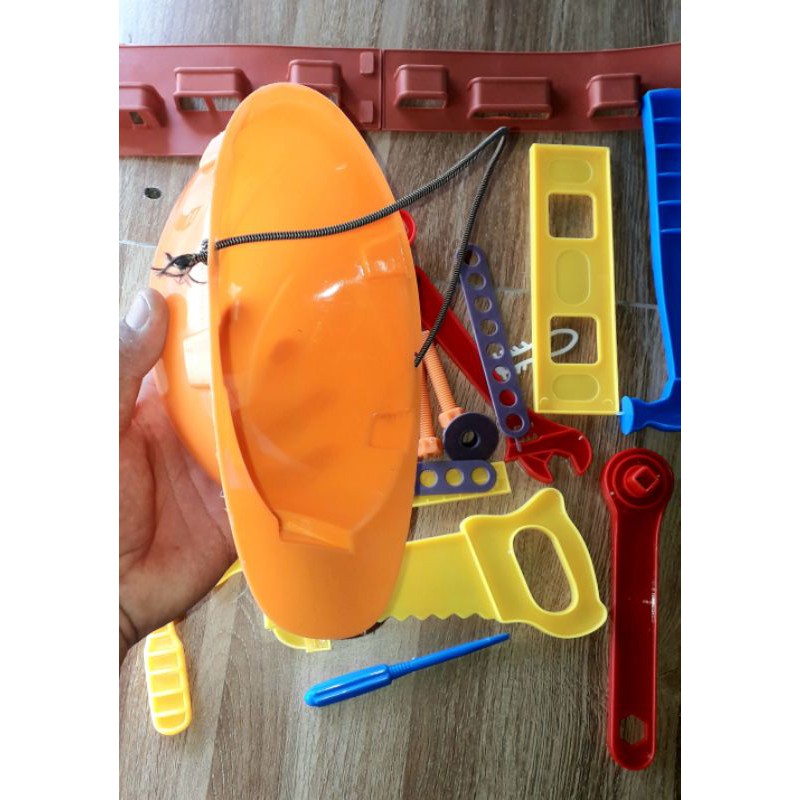 Sét đồ chơi Đồ dùng kỹ Sư bằng nhựa sản xuất tại Việt Nam