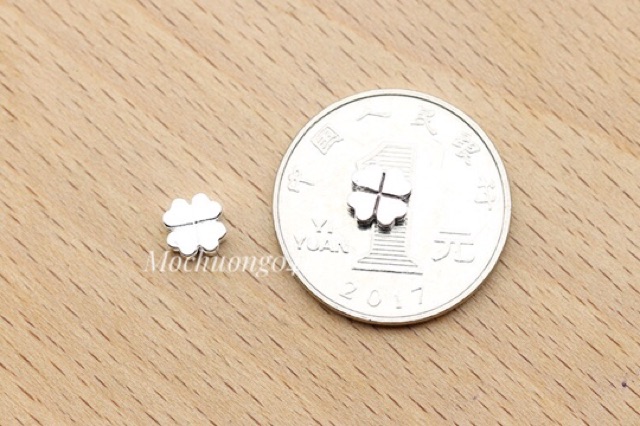 Charm cỏ 4 lá - MH092