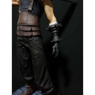 Mô hình Cloud figure final fantasy 7 remake